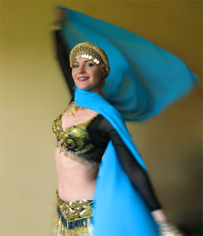 Преподаватель восточного танца Заричанская Юлия Эдуардовна